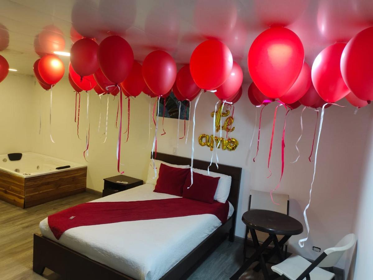 Hotel Kristal Ferial Bogotá Eksteriør billede