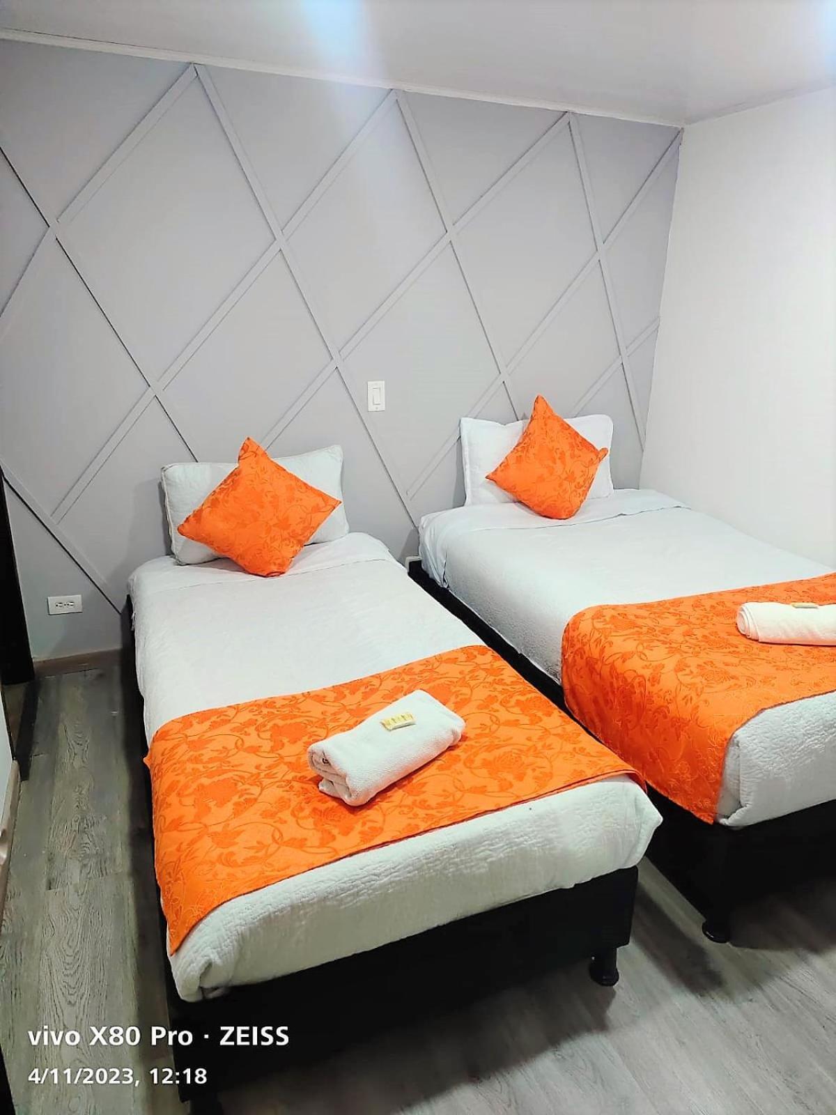 Hotel Kristal Ferial Bogotá Eksteriør billede