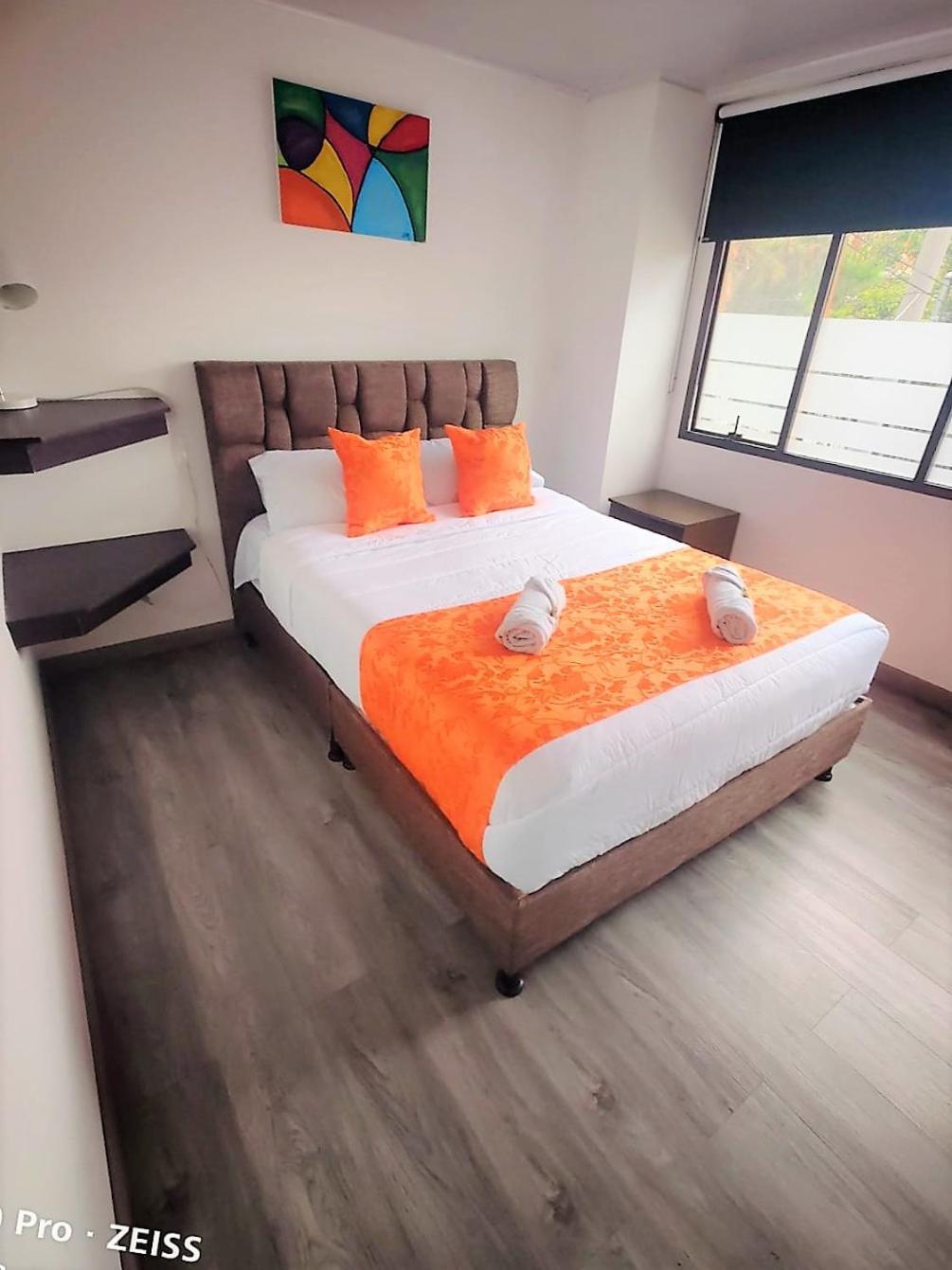 Hotel Kristal Ferial Bogotá Eksteriør billede